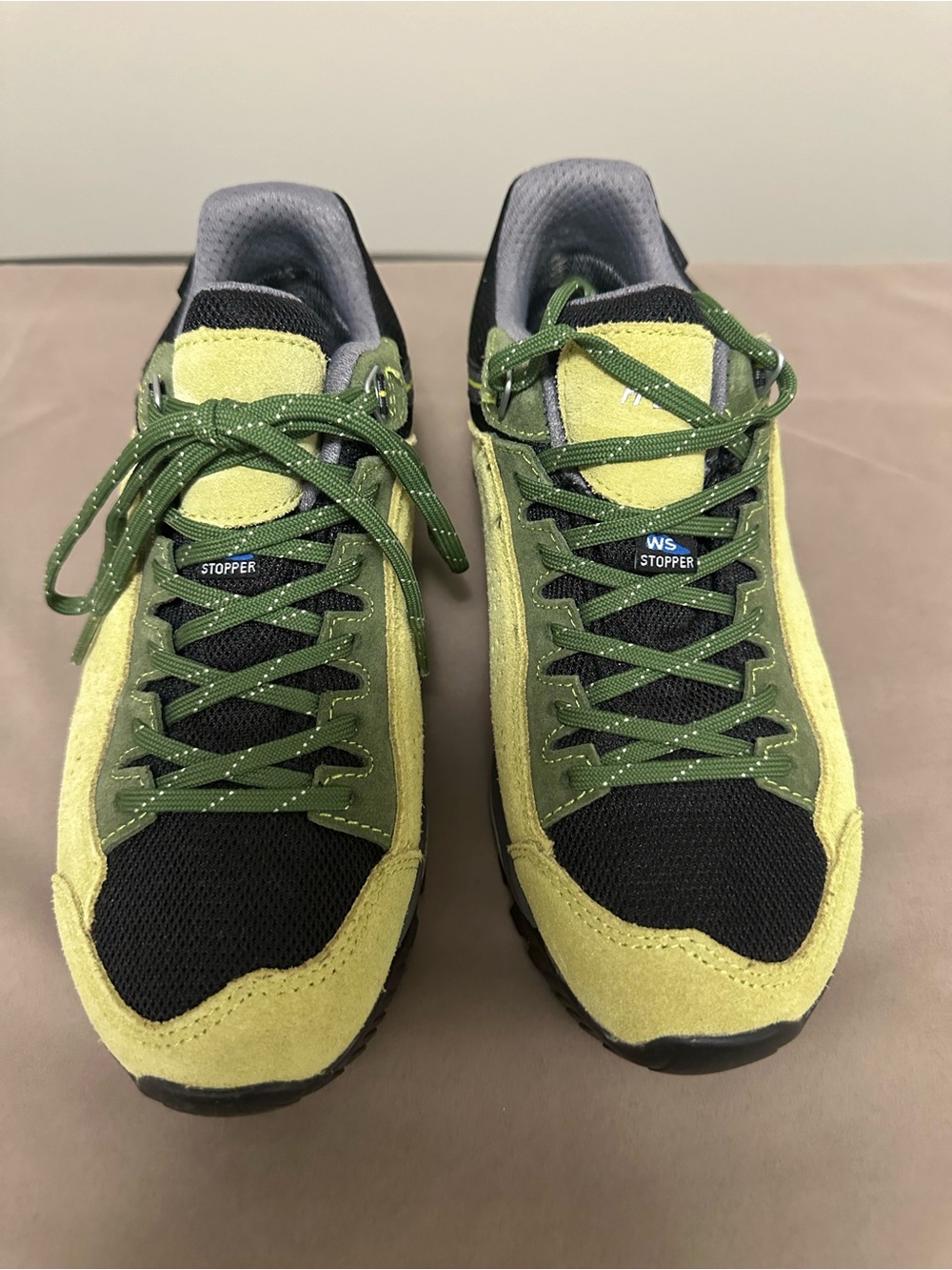 Athletic Sneakers in Lime Green and Black NWOT Men’s 7 Women’s 9
